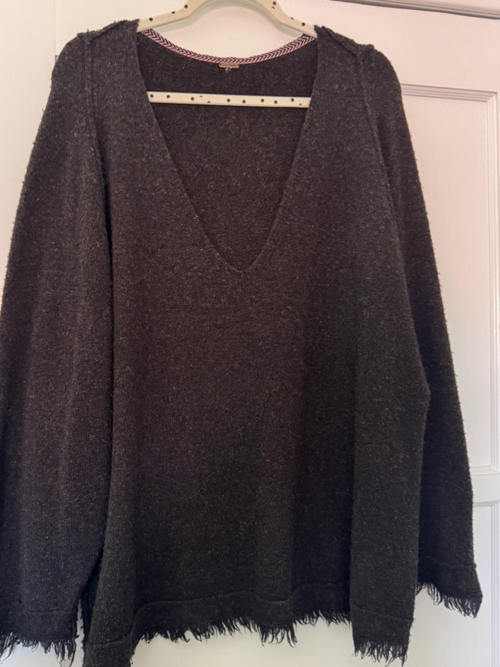 FREE PEOPLE BOHO mottled, fringed, brown v-neck sweater